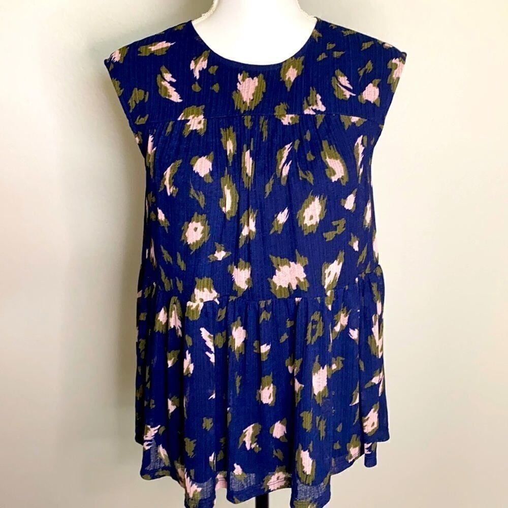 Juicy Couture XS Flowy Navy Print Top EUC